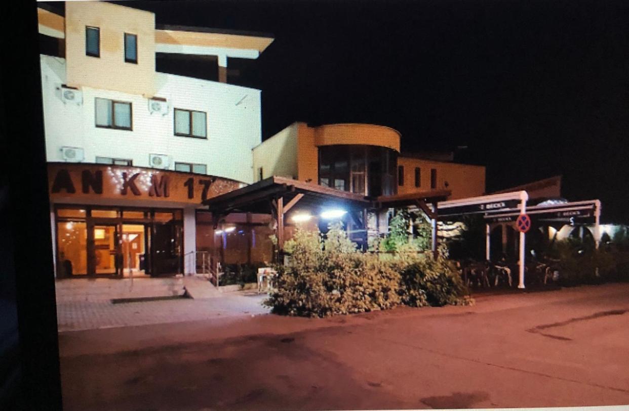 Han km 17 Jucu de Mijloc Bagian luar foto